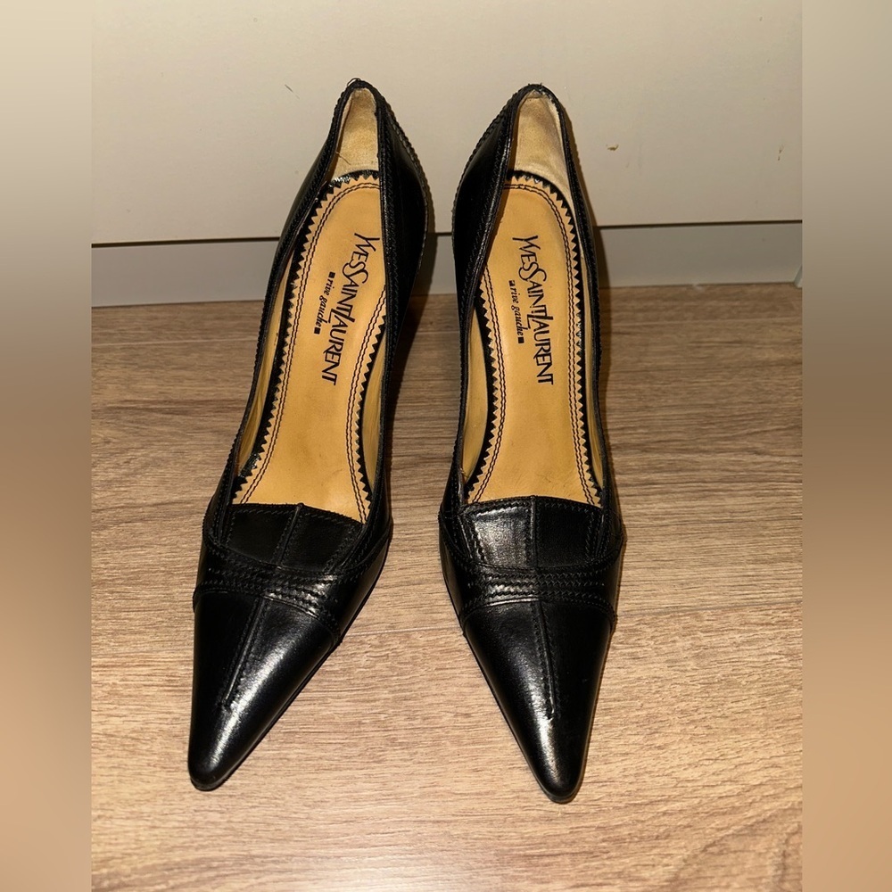 RARE Yves Saint Laurent Vintage Black Leather Pumps size 38 - Picture 12 of 13